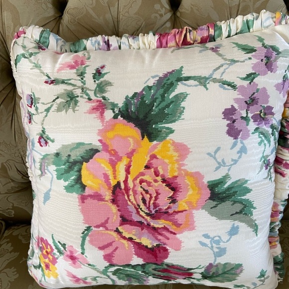 Floral Throw Pillow  Cream/Pink/Green 15x15” - Picture 7 of 7
